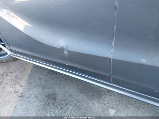 Honda Odyssey Elite 2018 5FNRL6H94JB054201 Image 18