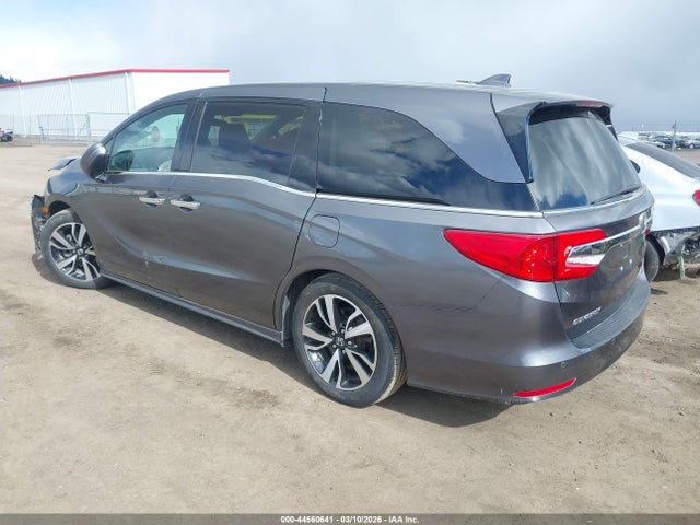 Honda Odyssey Elite 2018 5FNRL6H94JB054201 Image 3
