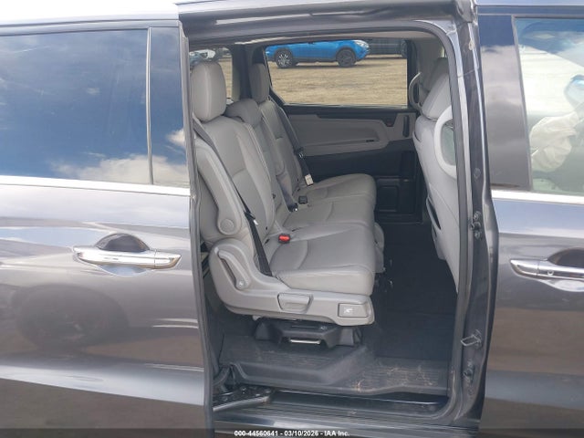 Honda Odyssey Elite 2018 5FNRL6H94JB054201 Image 8