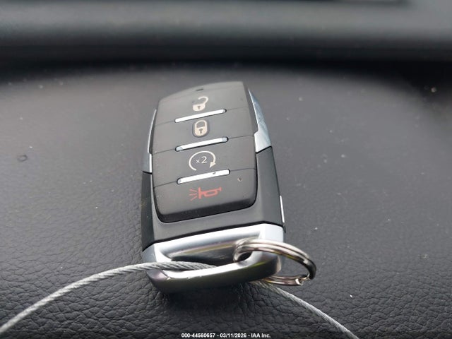 2022 RAM 1500 1C6RRFMG2NN233998 Photo 10