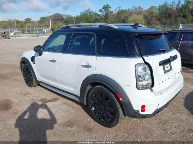 2018 MINI COUNTRYMAN WMZYS7C35J3E08878 Photo 2