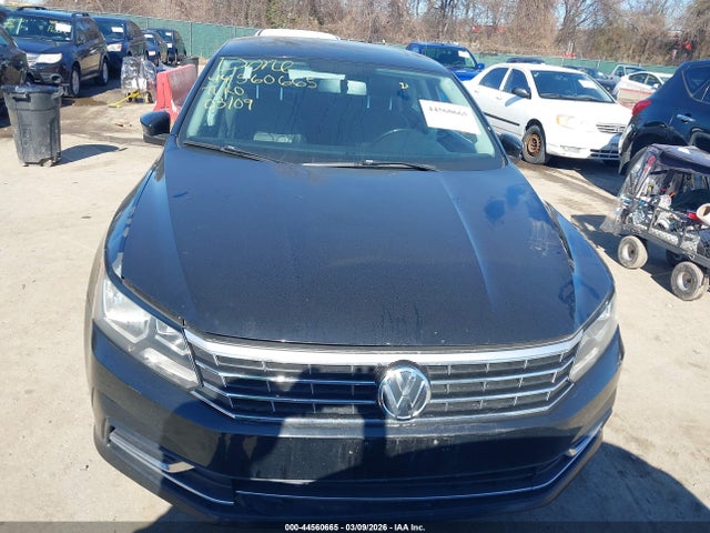 44560665 :رقم المزاد ، 1VWBT7A37GC009656 vin ، 2016 Volkswagen Passat 1.8t Se مزاد بيع