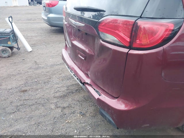 Продажа на аукционе авто 2019 Chrysler Pacifica Touring L, vin: 2C4RC1BG1KR626440, номер лота: 44560687