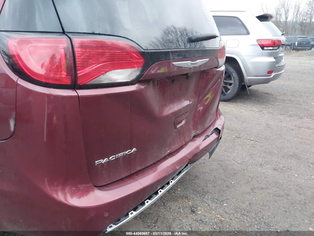 Продажа на аукционе авто 2019 Chrysler Pacifica Touring L, vin: 2C4RC1BG1KR626440, номер лота: 44560687