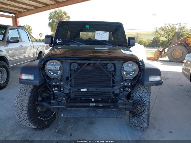 Продаж на аукціоні авто 2021 Jeep Wrangler Unlimited Willys 4x4, vin: 1C4HJXDG4MW732540, номер лоту: 44560720