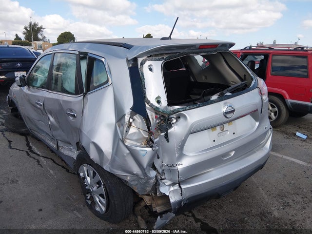 Nissan ROGUE S 2015 KNMAT2MV7FP587228 Image 12