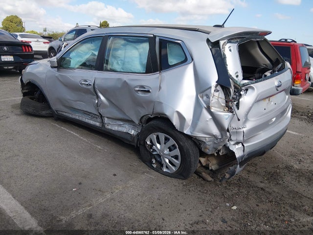 Nissan ROGUE S 2015 KNMAT2MV7FP587228 Image 3