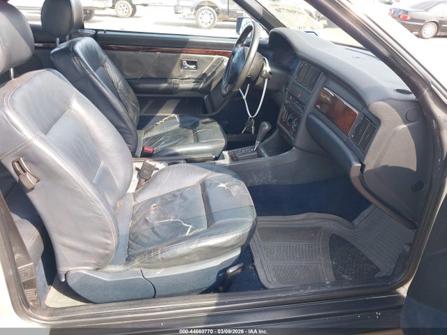 Продажа на аукционе авто 1998 Audi Cabriolet, vin: WAUAA88G6WN004869, номер лота: 44560770