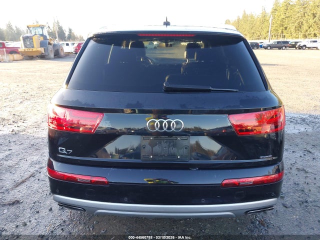 44560788 :رقم المزاد ، WA1LHAF72HD037002 vin ، 2017 Audi Q7 2.0t Premium مزاد بيع