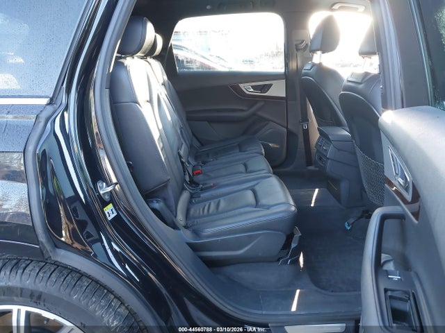 44560788 :رقم المزاد ، WA1LHAF72HD037002 vin ، 2017 Audi Q7 2.0t Premium مزاد بيع