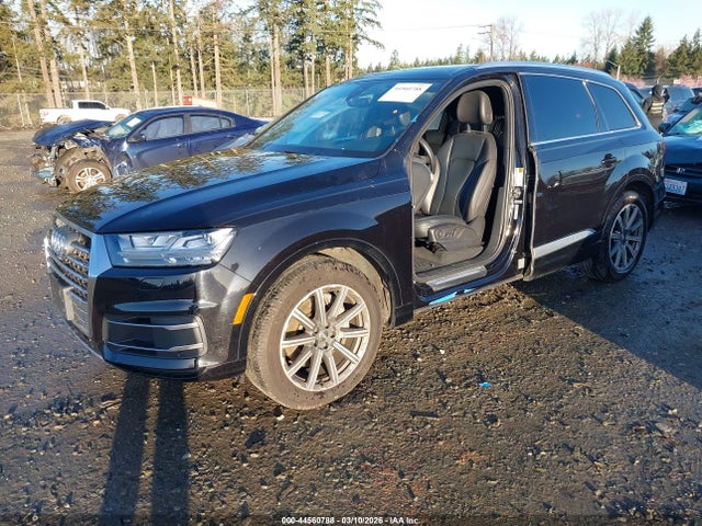 44560788 :رقم المزاد ، WA1LHAF72HD037002 vin ، 2017 Audi Q7 2.0t Premium مزاد بيع