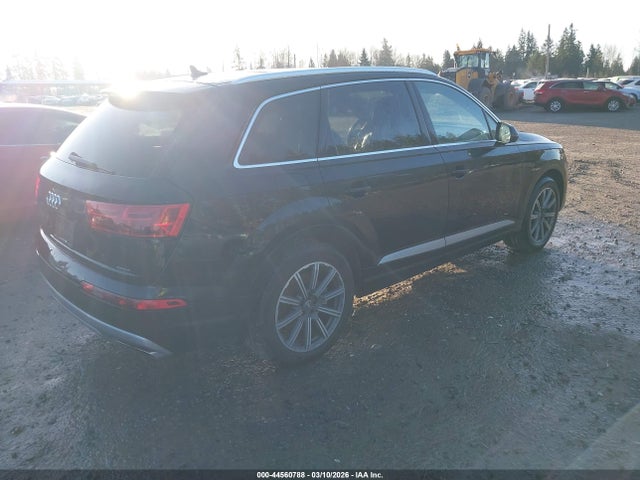 44560788 :رقم المزاد ، WA1LHAF72HD037002 vin ، 2017 Audi Q7 2.0t Premium مزاد بيع