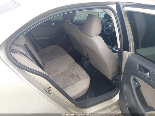 Продаж на аукціоні авто 2013 Volkswagen Jetta 2.0l S, vin: 3VW2K7AJ7DM216138, номер лоту: 44560839