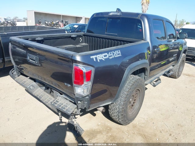 3TMCZ5AN8NM491769 Toyota Tacoma 4wd Trd Off Road