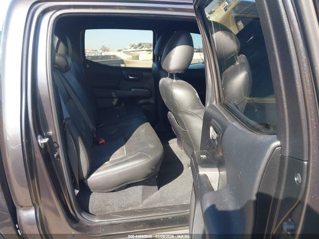 3TMCZ5AN8NM491769 Toyota Tacoma 4wd Trd Off Road