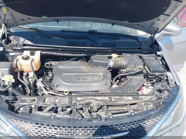 Продаж на аукціоні авто 2020 Chrysler Pacifica Touring L, vin: 2C4RC1BG4LR125012, номер лоту: 44560841