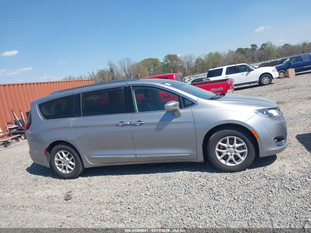 Продаж на аукціоні авто 2020 Chrysler Pacifica Touring L, vin: 2C4RC1BG4LR125012, номер лоту: 44560841