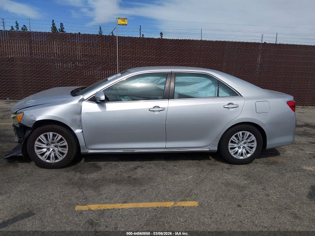 Toyota CAMRY LE 2014 4T4BF1FK0ER407629 Image 14