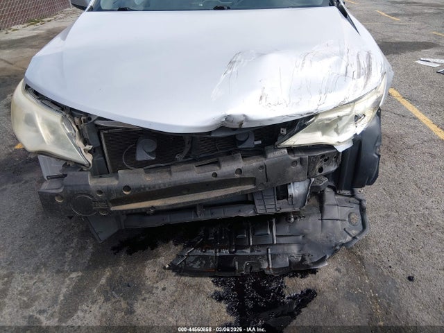 Toyota CAMRY LE 2014 4T4BF1FK0ER407629 Image 17