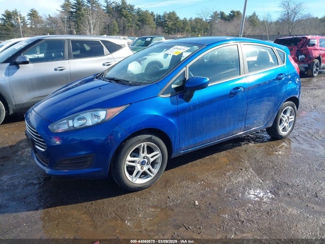 Ford FIESTA SE 2018 3FADP4EJ8JM101250 Image 2