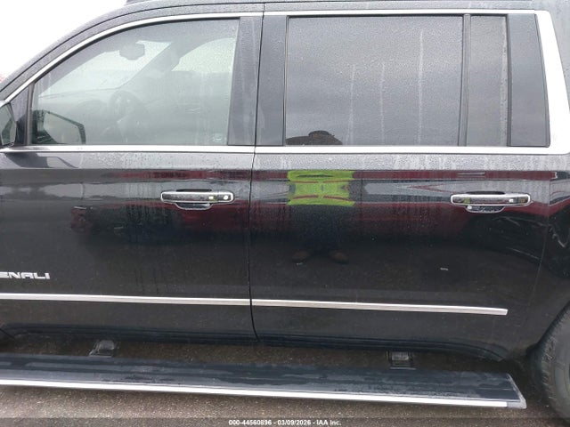 1GKS2HKJ9JR225283 GMC YUKON XL DENALI