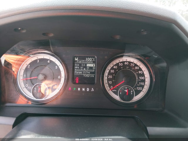 Продаж на аукціоні авто 2018 Ram 1500 Tradesman  4x4 5'7 Box, vin: 1C6RR7KG2JS323110, номер лоту: 44560901