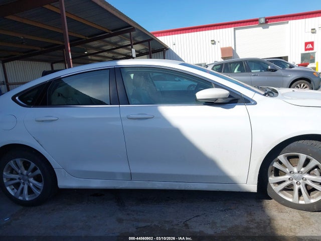 Продажа на аукционе авто 2015 Chrysler 200 Limited, vin: 1C3CCCAB9FN742726, номер лота: 44560902