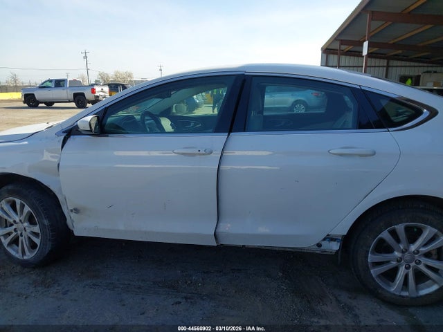Продажа на аукционе авто 2015 Chrysler 200 Limited, vin: 1C3CCCAB9FN742726, номер лота: 44560902