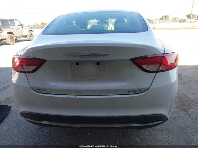 Продажа на аукционе авто 2015 Chrysler 200 Limited, vin: 1C3CCCAB9FN742726, номер лота: 44560902