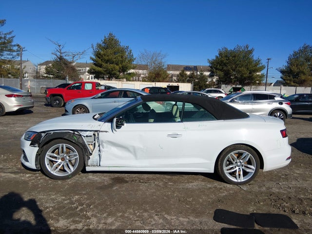 2019 Audi A5 45 Premium მანქანა იყიდება აუქციონზე, vin: WAUYNGF52KN002464, აუქციონის ნომერი: 44560909