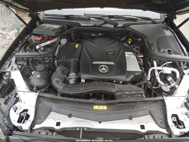 44560918 :رقم المزاد ، WDDZF4KB0HA021194 vin ، 2017 Mercedes-benz E 300 4matic مزاد بيع