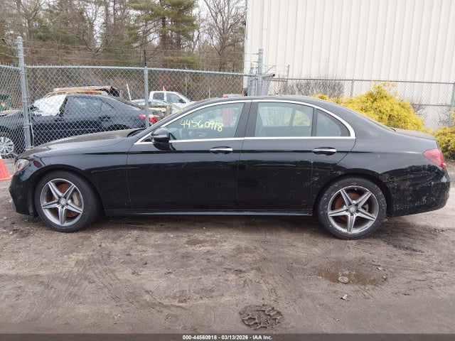 44560918 :رقم المزاد ، WDDZF4KB0HA021194 vin ، 2017 Mercedes-benz E 300 4matic مزاد بيع