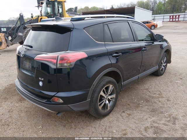 JTMWFREV9HJ115140 Toyota Rav4 Xle