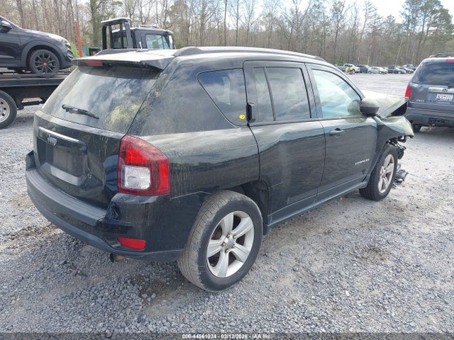 2017 Jeep Compass Sport 4x4 მანქანა იყიდება აუქციონზე, vin: 1C4NJDBBXHD101642, აუქციონის ნომერი: 44561024