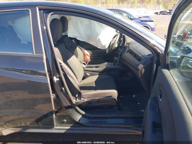 3CZRU6H36MM747984 Honda Hr-v Awd Lx