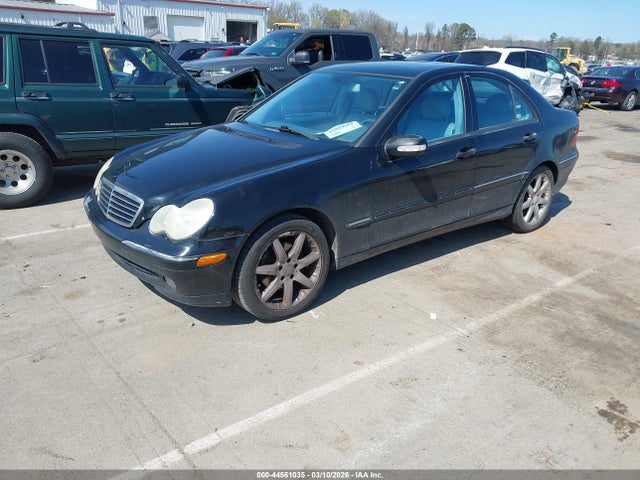 44561035 :رقم المزاد ، WDBRF40J83F420238 vin ، 2003 Mercedes-benz C 230 Kompressor Sport مزاد بيع
