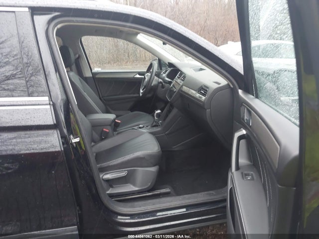 Продажа на аукционе авто 2023 Volkswagen Tiguan 2.0t Se, vin: 3VVMB7AX6PM032346, номер лота: 44561062