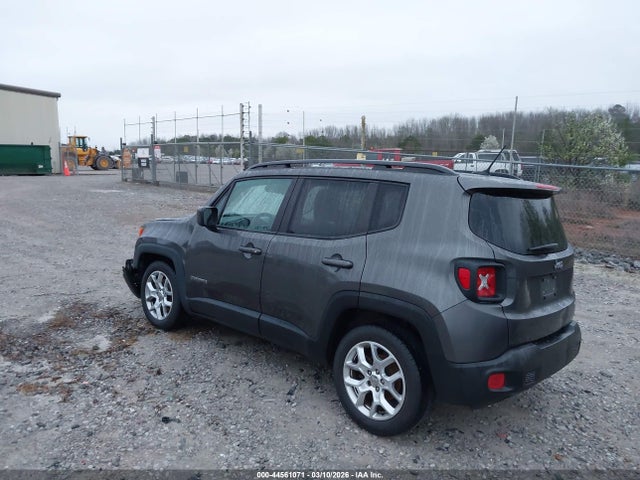 Продажа на аукционе авто 2017 Jeep Renegade Latitude Fwd, vin: ZACCJABB2HPG33104, номер лота: 44561071