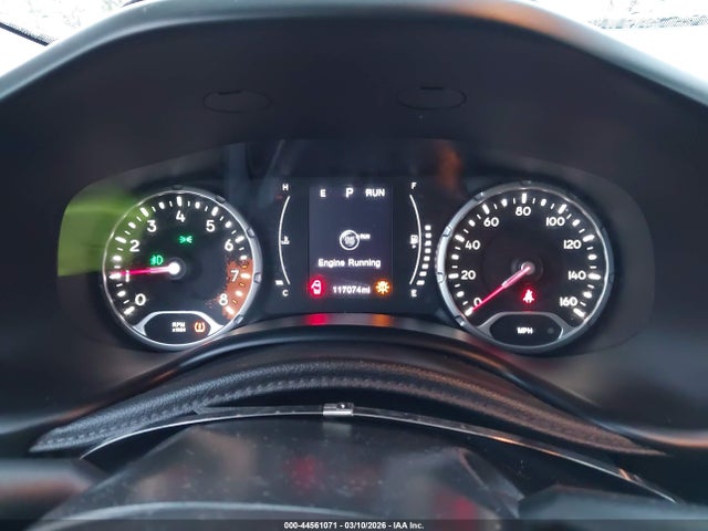 Продажа на аукционе авто 2017 Jeep Renegade Latitude Fwd, vin: ZACCJABB2HPG33104, номер лота: 44561071