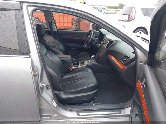 Aukcja sprzedaży 2011 Subaru Legacy 2.5i Limited, vin: 4S3BMBK67B3233045, numer aukcji: 44561074