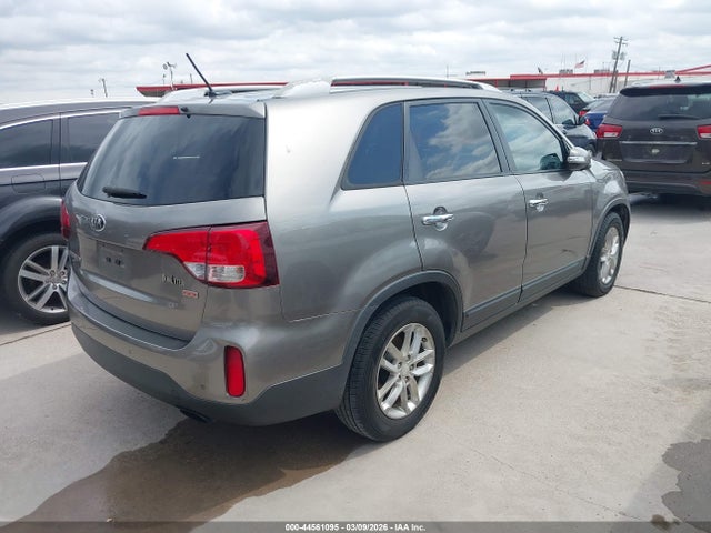 5XYKT4A63EG493152 KIA SORENTO LX