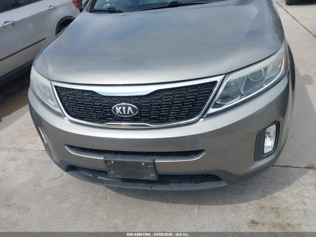 5XYKT4A63EG493152 KIA SORENTO LX