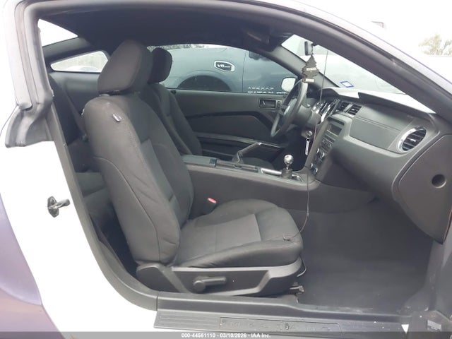 2010 FORD MUSTANG 1ZVBP8CH4A5123788 Photo 4