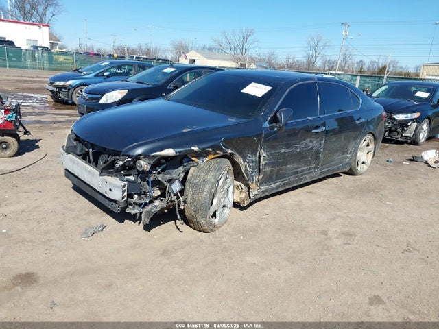 2007 Lexus Ls 460 L მანქანა იყიდება აუქციონზე, vin: JTHGL46F275004832, აუქციონის ნომერი: 44561119