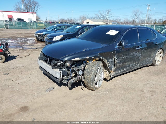 2007 Lexus Ls 460 L მანქანა იყიდება აუქციონზე, vin: JTHGL46F275004832, აუქციონის ნომერი: 44561119