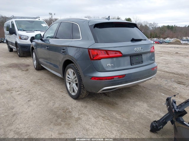 2018 Audi Q5 2.0t Premium/2.0t Tech Premium მანქანა იყიდება აუქციონზე, vin: WA1CNAFY6J2186614, აუქციონის ნომერი: 44561151