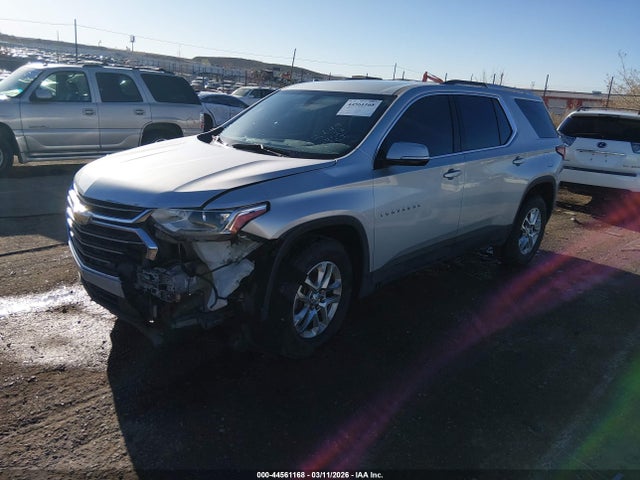 Chevrolet Traverse 1lt 2018 1GNERGKW0JJ195106 Image 2