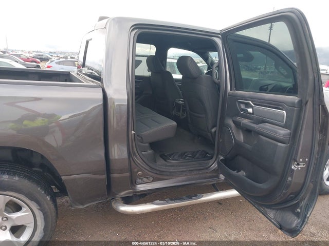 44561224 :رقم المزاد ، 1C6SRFFT4MN774769 vin ، 2021 Ram 1500 مزاد بيع