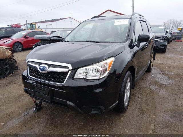 44561227 :رقم المزاد ، JF2SJADC4FH581921 vin ، 2015 Subaru Forester 2.5i Premium مزاد بيع