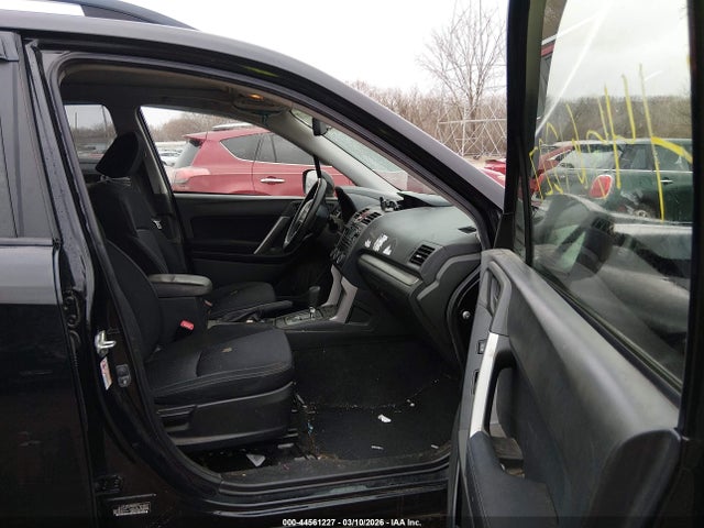44561227 :رقم المزاد ، JF2SJADC4FH581921 vin ، 2015 Subaru Forester 2.5i Premium مزاد بيع